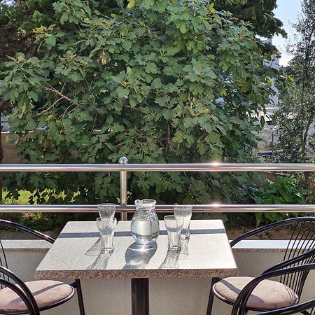 The Nifty Nook Apartments Novalja Luaran gambar