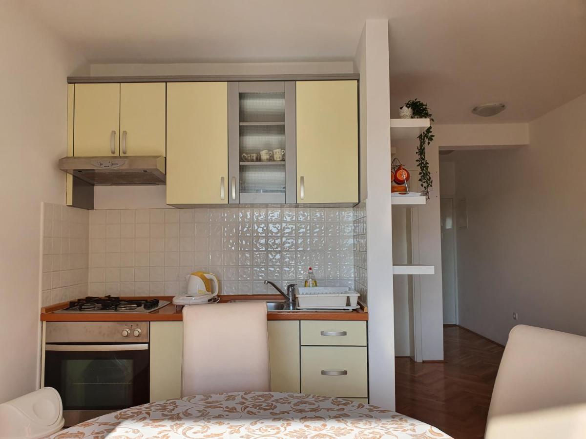 The Nifty Nook Apartments Novalja Luaran gambar